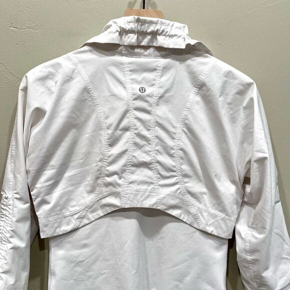 Lululemon Seek the Peak White Jacket - Size: 4 - Picture 5 of 16